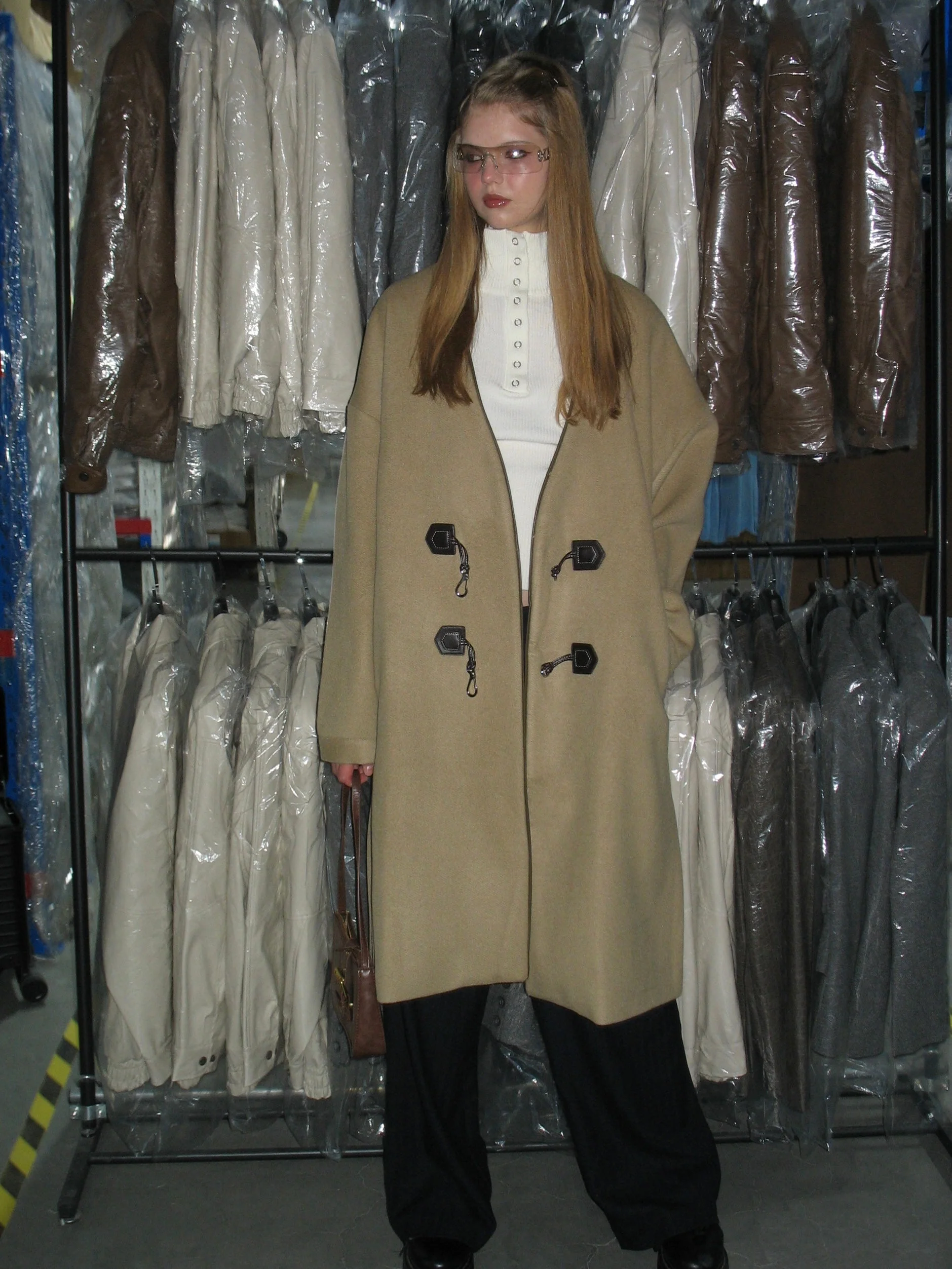 1655-v-neck-duffle-coat-1.webp V-Neck Duffle Coat