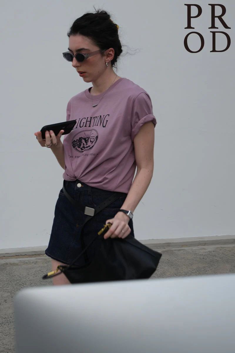 1948-lighting-basic-short-sleeve-t-shirt-mauve-7.webp Lighting Basic Short Sleeve T-Shirt / Mauve