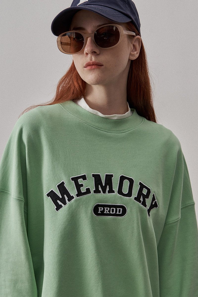 2097-loose-fit-memory-letters-embroidered-crewneck-sweatshirt-honeydew-green-5.jpg Loose Fit Memory Letters Embroidered Crewneck Sweatshirt / Honeydew Green
