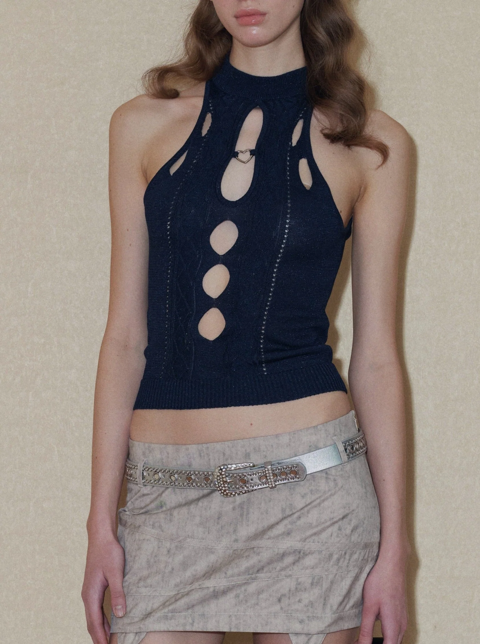 246-hollow-out-shoulder-baring-tank-top-1.webp Hollow Out Shoulder-Baring Tank Top