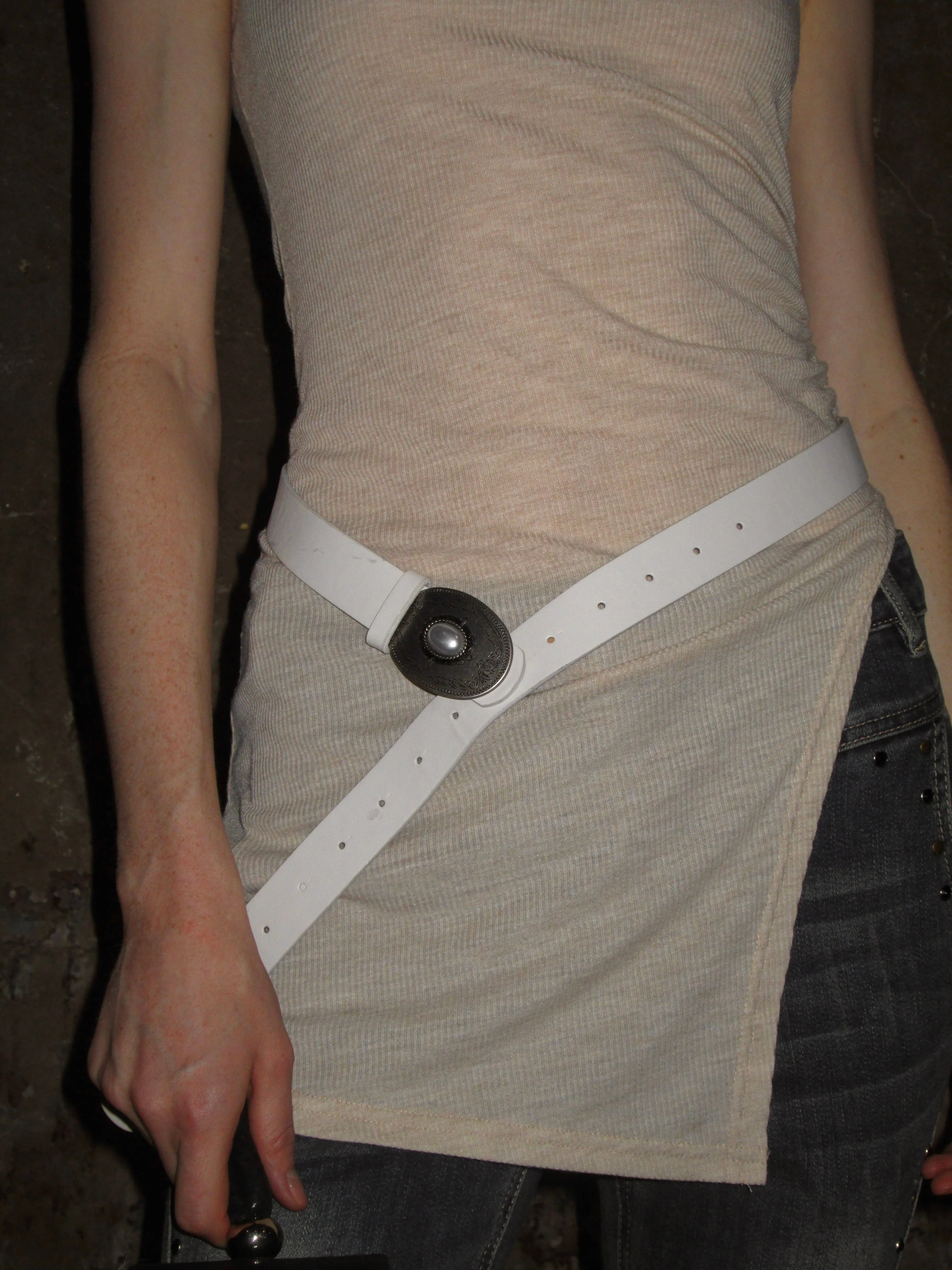 Classic Oval Buckle White Belt