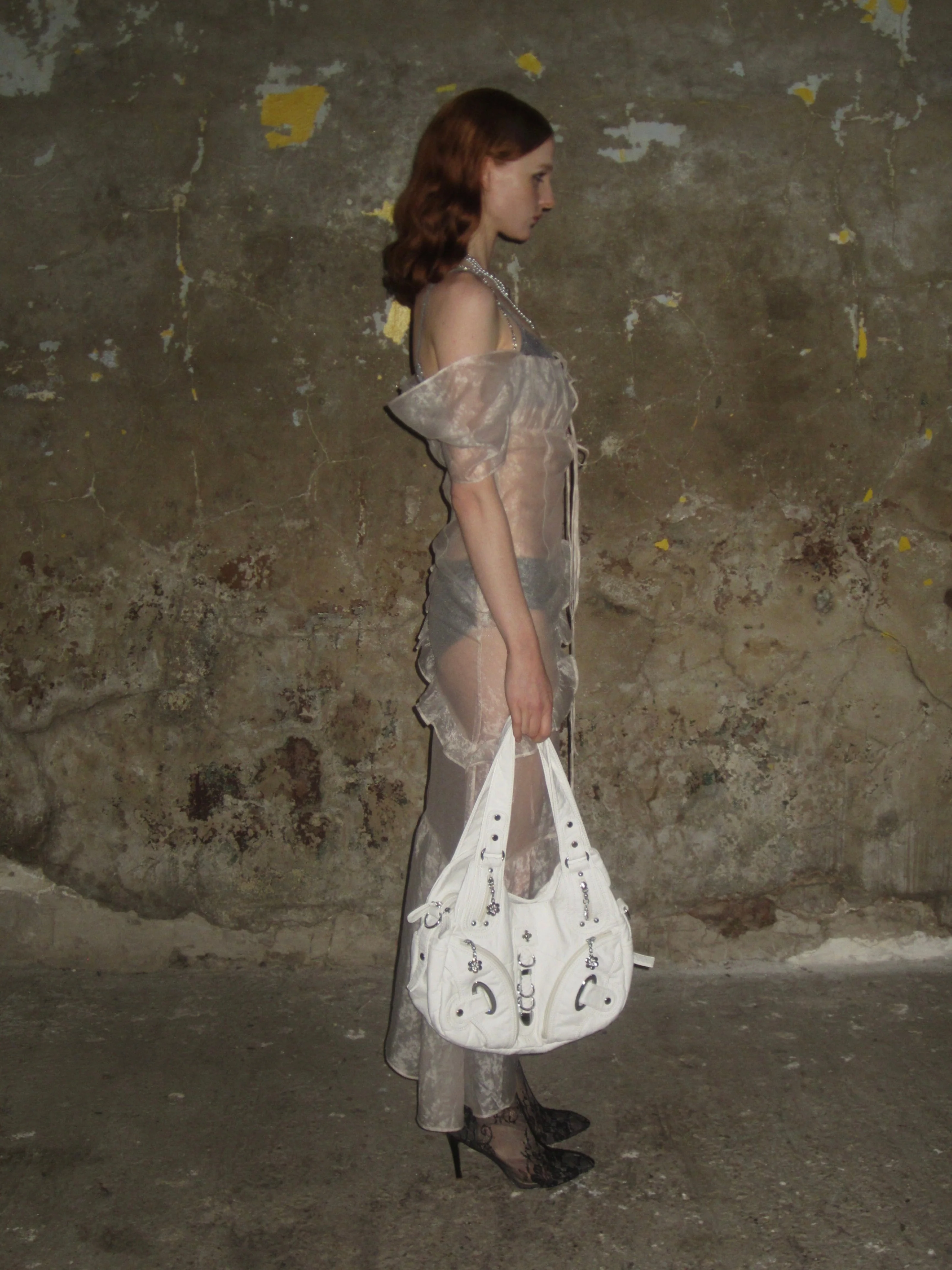 439-white-multi-pocket-tote-bag-2.webp White Multi-pocket Tote Bag